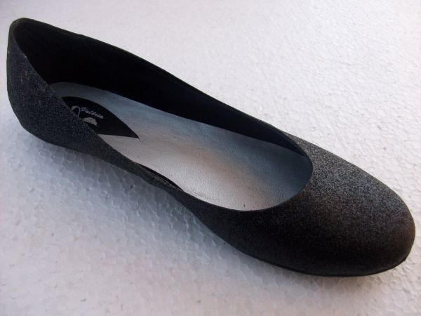 Sapatilhas fechadas com glitterRef:868