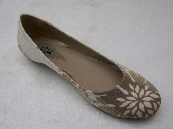 Sapatilhas fechadas Ref:900